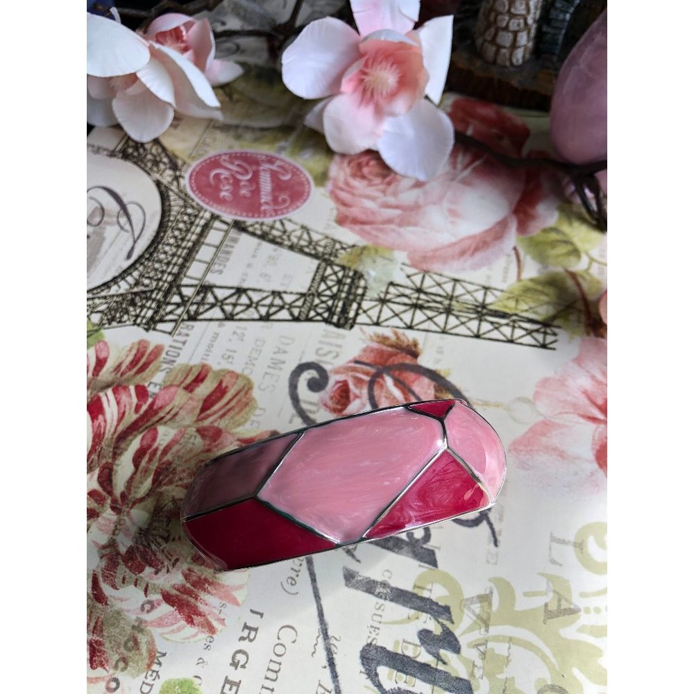 Vintage enameled pink bracelet, light and darker pink